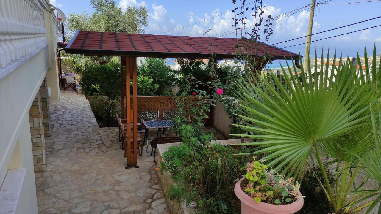 דרמי Spartila Apartments מראה חיצוני תמונה